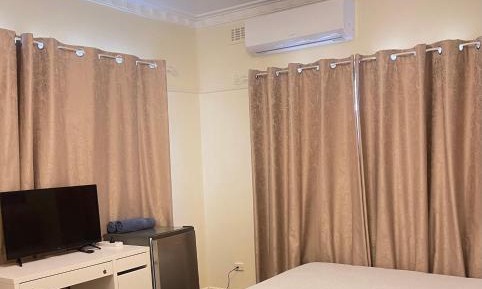 Queen Room