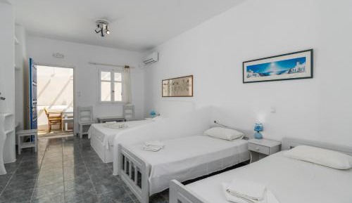 Classic Quadruple Room