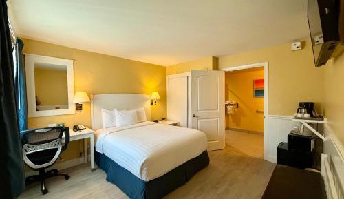 Queen Room - Disability Access