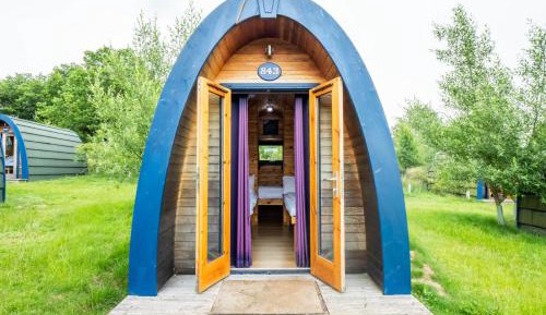 Stargazing Pod (Stargazing Pods)
