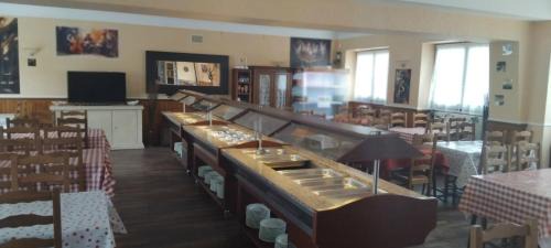 Single Bed in Mixed Dormitory Room