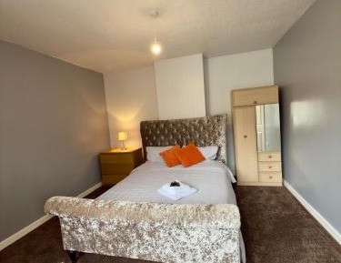 Room #1468081204