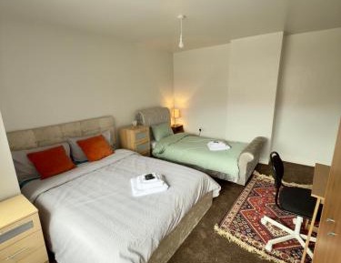 Room #1468081205