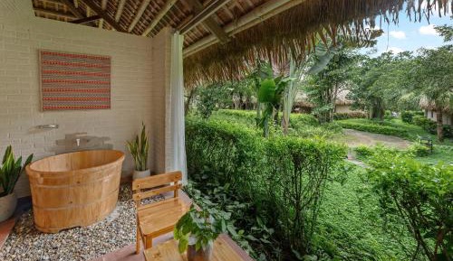 Deluxe Double or Twin Room with Garden View