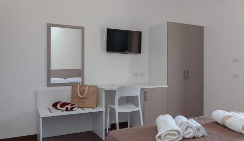 Double or Twin Room with Terrace