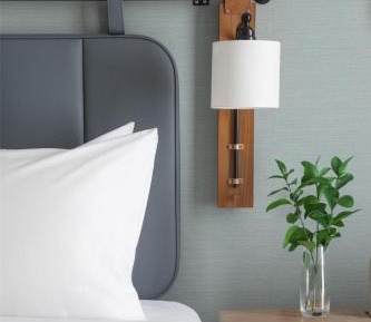 Queen Room with Two Queen Beds and City View