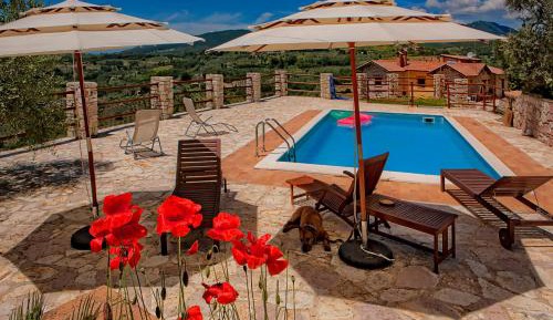 Three-Bedroom Holiday Home 