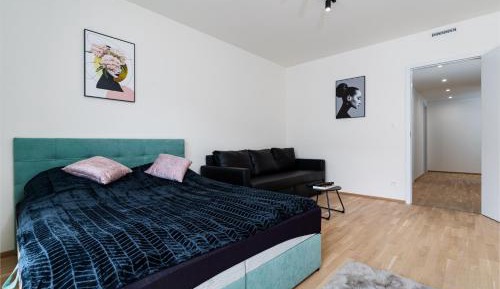 Four-Bedroom Platinum Apartment