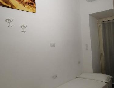 Twin Room with Private External Bathroom