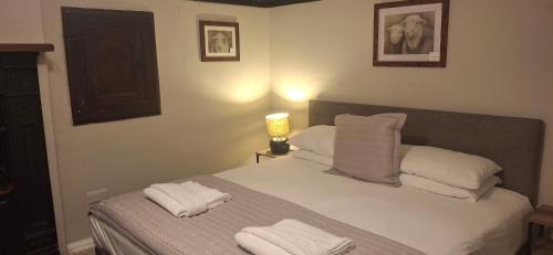 King Room with Mountain View