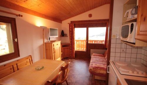 Apartment (6 Adults)