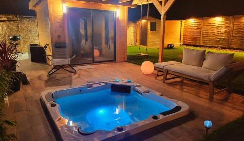 One-Bedroom Villa