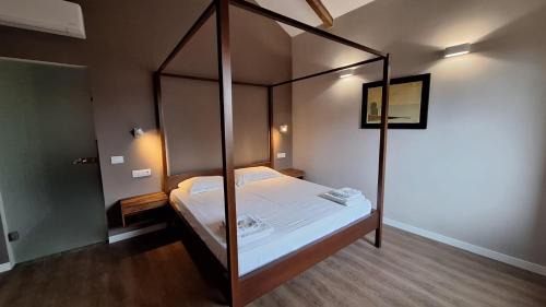 Deluxe Double Room with Bath