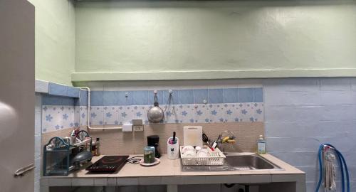 Single Room with Shared Toilet