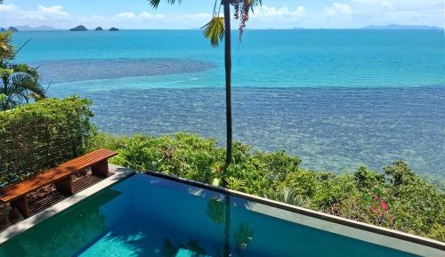 Villa - Beach Front