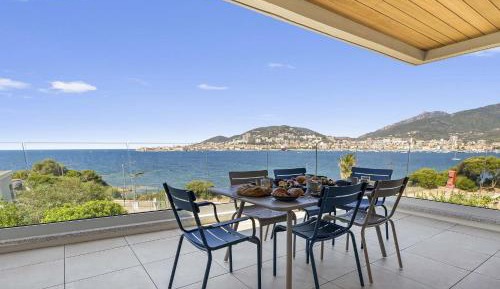 Two-Bedroom Apartment with Terrace and Sea View