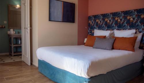 One Bedroom King Suite