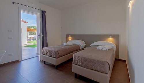 Double or Twin Room with Terrace