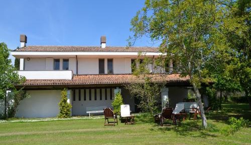 Five-Bedroom Holiday Home