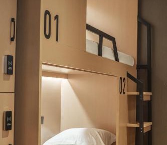 Quadruple Room with Shared Bathroom
