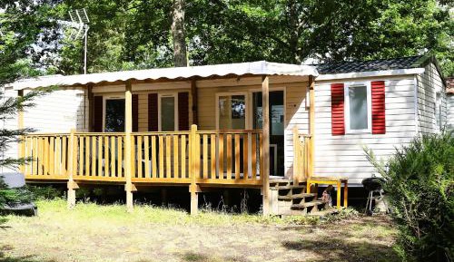Bungalow with Patio