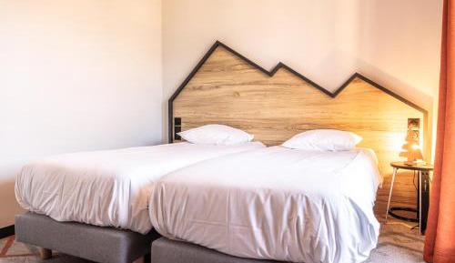 Two-Bedroom Apartment with Balcony