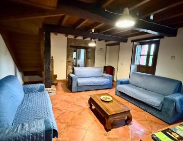 Four-Bedroom Deluxe Apartment