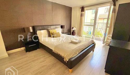 Room #1475180601