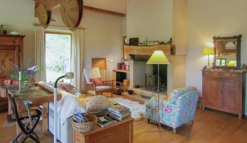 Two-Bedroom Holiday Home