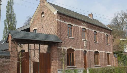 Ten-Bedroom Holiday Home