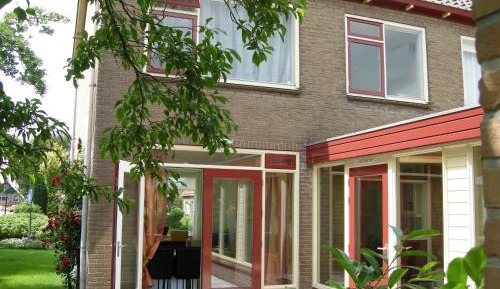 Three-Bedroom Holiday Home 