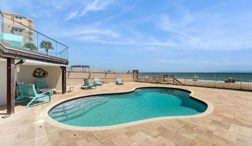 seven bedroom holiday home 