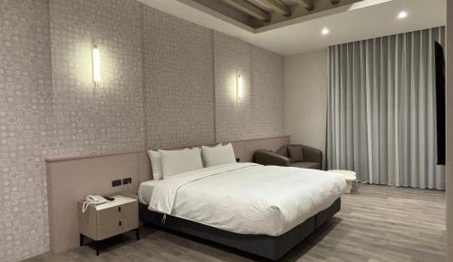 Deluxe Double Room with Bath