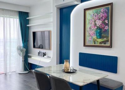 Two-Bedroom Deluxe Apartment with Garden View