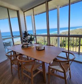 Superior Ocean Front Apartment