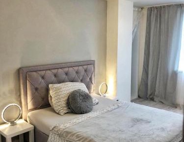 Three-Bedroom Premium Apartment with Balcony