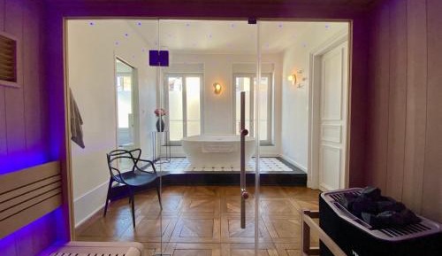 Apartment - Split Level