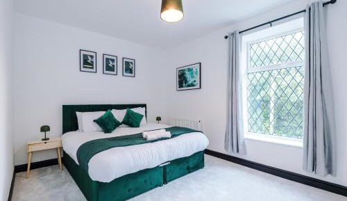 Four-Bedroom Apartment