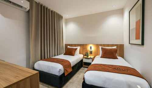 Standard Twin Room