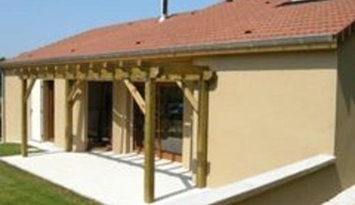 Holiday Home (6 Adults)