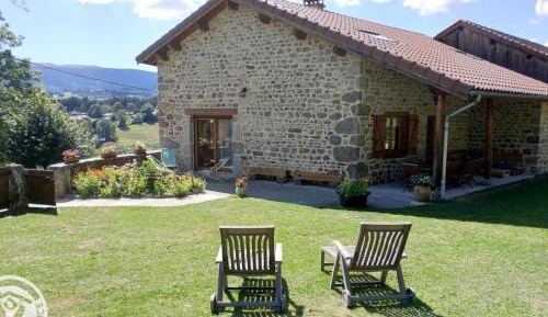 Holiday Home (10 Adults)