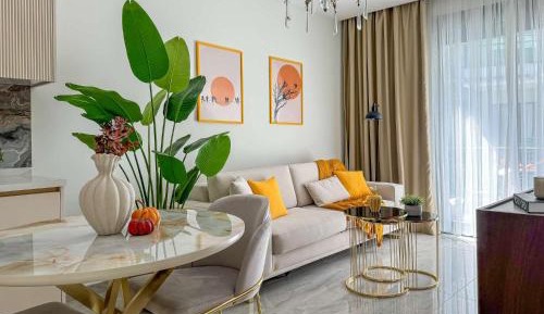 Classic One-Bedroom Apartment with King Bed