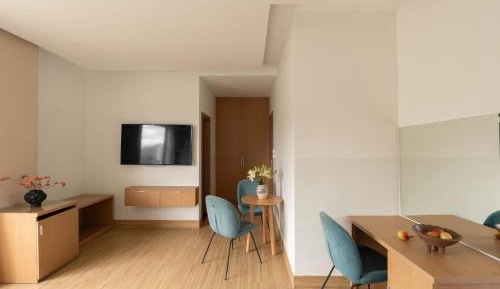 King Room with Balcony