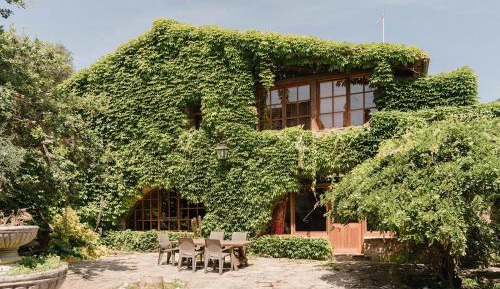 Four-Bedroom Holiday Home