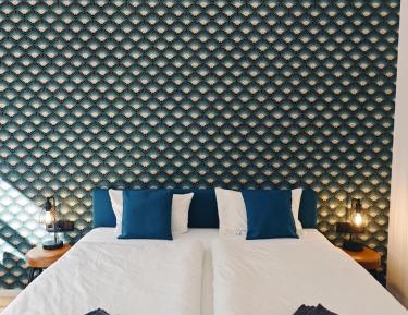 Classic One-Bedroom Apartment with King Bed