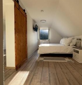 Classic Quadruple Room