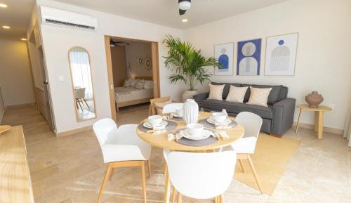 Suite Superior Deluxe with City View (3 Adults + 1 Child)