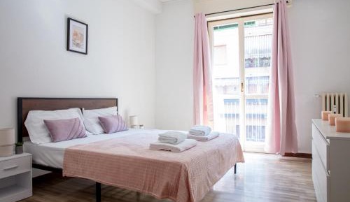 Three-Bedroom Premium Apartment with Balcony