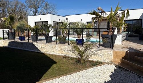 One-Bedroom Villa