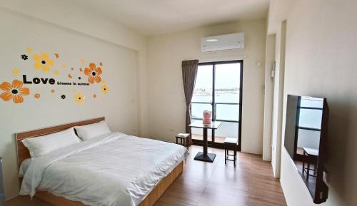 Double Room with Balcony and Sea View